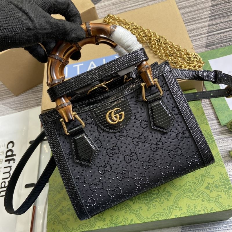 Gvc*1 tote bags